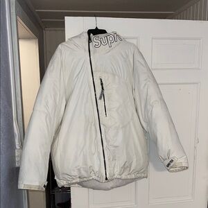 Supreme Gore-Tex 700-fill down parka white